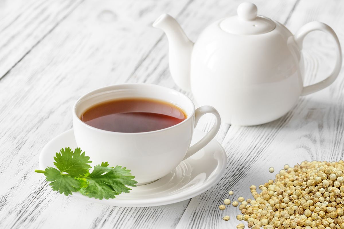 Kalendros arbata – tūkstančius metų skaičiuojantis sveikatos šaltinis: nauda ir receptai