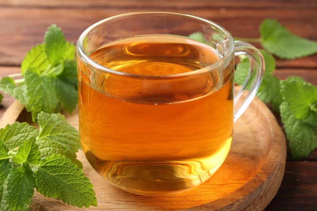 Melisų arbata miegui – švelniausias pasirinkimas