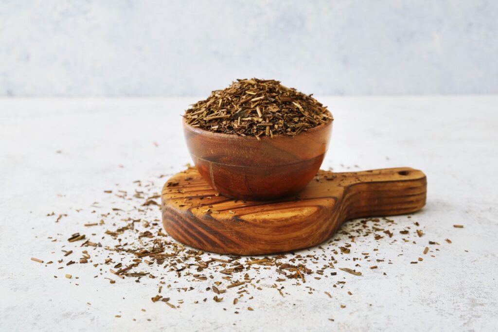 Hojicha arbata
